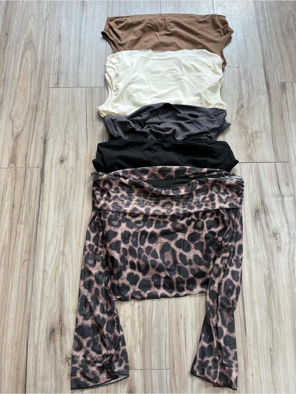 Women’s Crop Tops Set